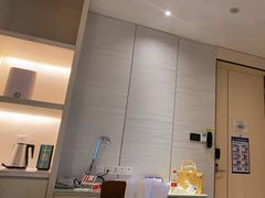 -国际青年会议酒店