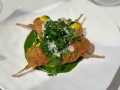 香煎牛蛙腿佐特制欧芹酱-Le Bistrot de Racine