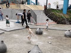 -季高兔窝窝亲子园(上海薰衣草公园店)