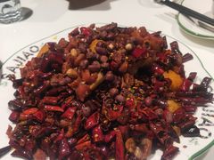 撒椒辣子鸡-撒椒·四川江湖菜(大族广场店)