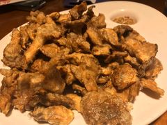 软炸小鸡菇-95号酱骨·一块豆腐(展春园西路店)
