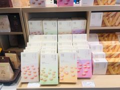 -奈雪的茶(华强北中航城店)