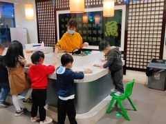-成都星期8小镇(江宁南路店)