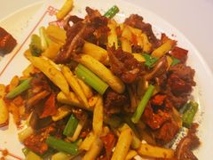 -乔家小院•非遗驴肉•本地小海鲜(滨河路店)