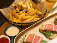 -沏点Trattoria意大利餐厅(新街口店)