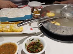 -八合里潮汕鲜牛肉火锅(上海汇智广场店)