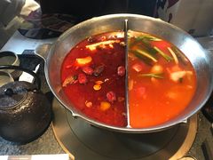 -湊湊火锅·茶憩(新中关购物中心店)