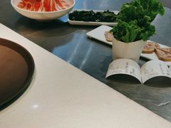 -三人行骨头王火锅(长寿店)