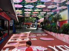 -顺德大良半月城游乐场