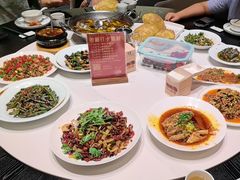 -臻席·川·川菜甄选(星河汇店)