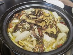 -野菌皇海景野生菌火锅(滨海大道店)