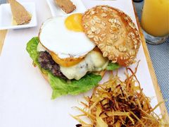 -The Sunny Side Cafe Station 1