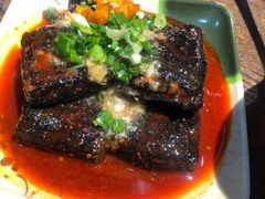 -爆炸头阿姨小四川正宗川味小吃(无任何分店)