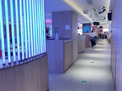 -海底捞火锅(杭州庆春路夜宵主题店)