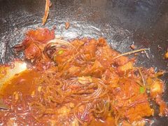 -鱼窝棚柴火铁锅炖(富山屯店)