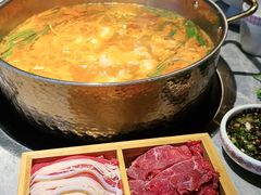 -野山舂·贵州现舂酸汤牛肉(民生路店)