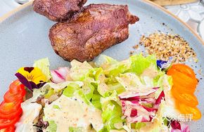 Austrian Grilled Triangular Beef Steak