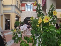 -佛罗伦萨小镇广佛名品奥特莱斯(疏港路店)