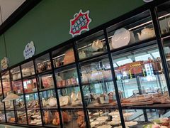 面包甜点陈列柜-前海沿·青岛菜(李沧万达店)