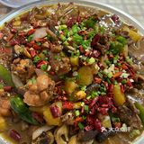 辣辣的，但是很好吃。总之味道很好，我都吃了两碗饭