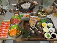 -围炉肉舍丹东海鲜烤肉·烤活鳗(步行街店)
