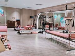 -滨力健身俱乐部