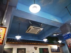 -马路边边·成都串串(翠柏路店)