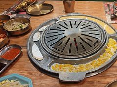 -首尔朴宝·炭火烤肉(五角场店)