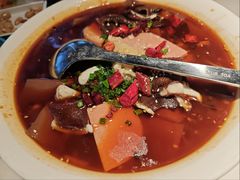 -荷塘秋月·本帮江浙菜(国权路店)