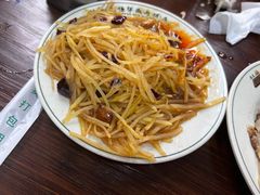 酸辣土豆丝-清真永恒华威肉饼(潘家园店)