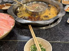 -邓莽子老火锅(中兴路总店)