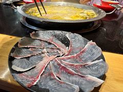 -谭公鱼头·鲜鱼火锅·小龙虾·江湖菜(秀沿路店)