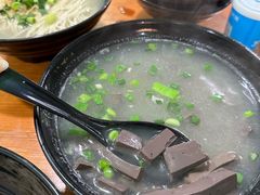 -小辫子羊肉面馆(周东店)