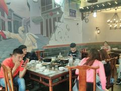 大堂-临街徽菜馆·正宗黄山味