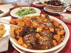 红烧小黄鱼（2条）+红烧豆腐-老吉士酒家(天平路店)