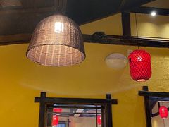-富正毅三下锅·湘西韵味(天门山索道店)