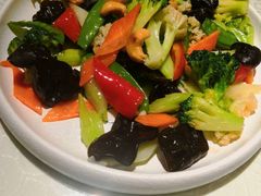 -肘子酥·天津菜·特色捞面(德云社店)