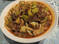新疆炒米粉-巴扎美食·新疆菜·西域歌舞表演餐厅(新疆大厦店)