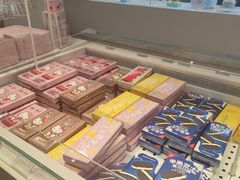 -好利来(上海长宁龙之梦店)
