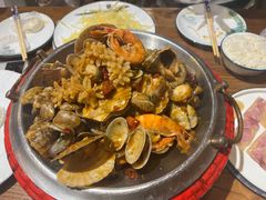 -东来菜馆•手抓海鲜家常菜•海鲜锅贴(鸽子窝店)