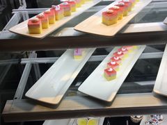 -吉布鲁牛排海鲜自助(龙湖北城天街购物广场店)