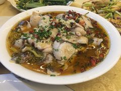 -隆都四季香饭店(碧海路店)