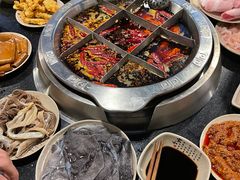 -洞亭火锅(防空洞总店)