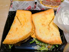 -The Habit Burger Grill 哈比特汉堡(爱琴海店)
