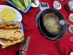 -花苑美食横琴生蚝火锅(拱北粤华路店)