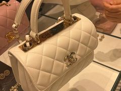 -Chanel(德基广场店)