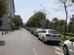 -上海市浦东新区周浦医院-停车场