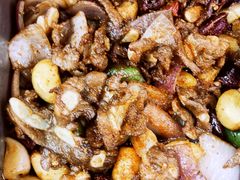 -老东镇啤酒屋海鲜加工·蒸汽海鲜·海鲜烧烤(台东店)