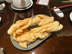 -广州中心皇冠假日酒店·百粤楼