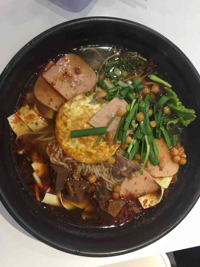 米线煮艺(凯德广场沙湾店)-"好久没吃过米线了,逛街看到这家,来尝尝味